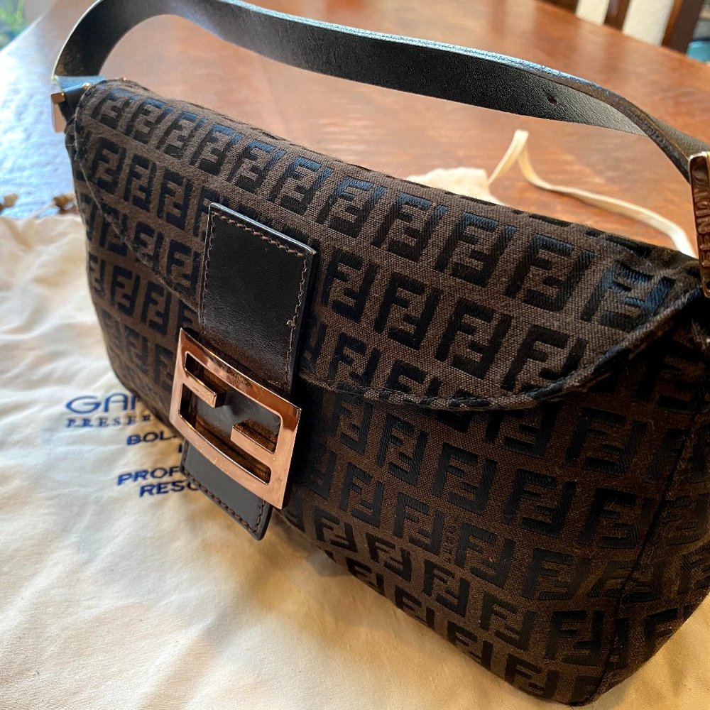 Classic Fendi Baguette